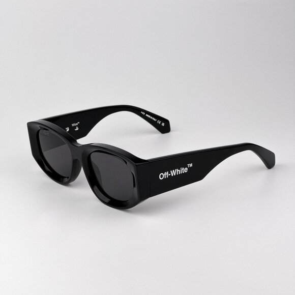 Off-White JOAN Sunglasses – Black Cat Eye Frame | Model OERI041 1007 - Picture 6 of 11